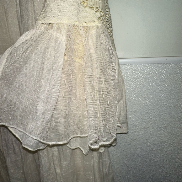New NWT Women's Rebellion Again Dress Size 2X Ivory Lace Bell Sleeve - Picture 3 of 14